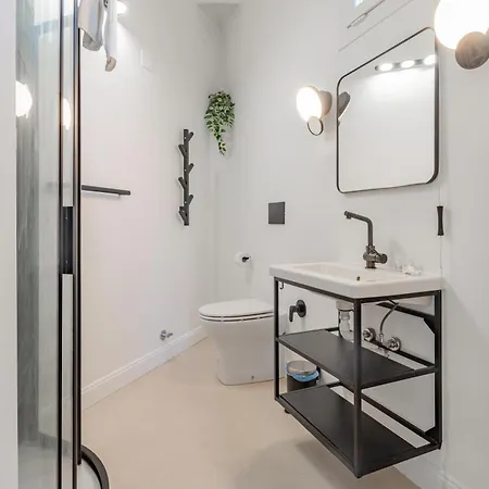 H11 Casa Bellali - Centro Apartment Sanremo