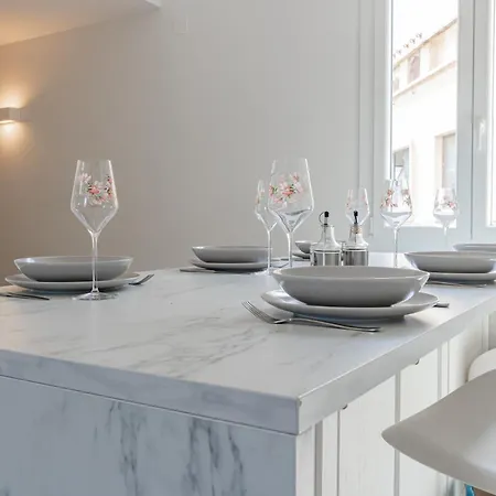 H11 Casa Bellali - Centro San Remo